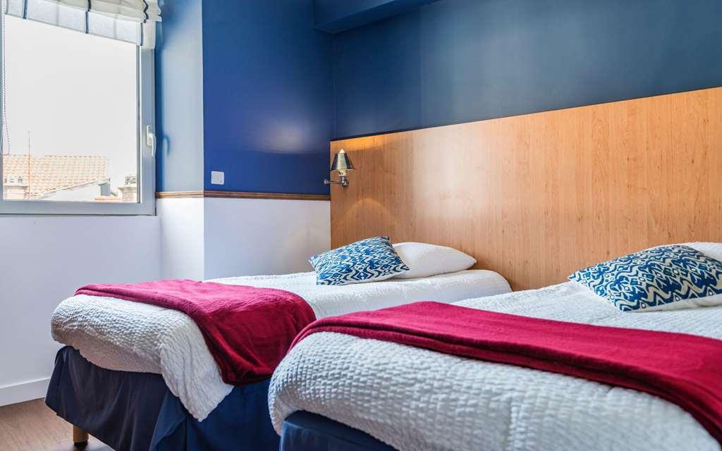 Brit Hotel De Paris Saint-Jean-De-Luz Pokoj fotografie